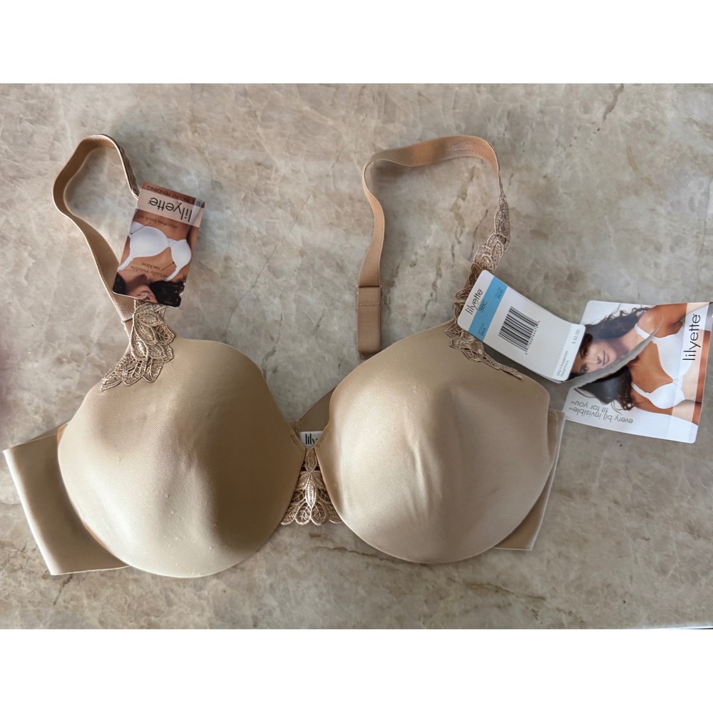 Lilyette by Bali 963 Every Bit Invisible Smooth Underwire Bra Tan 38C NWT